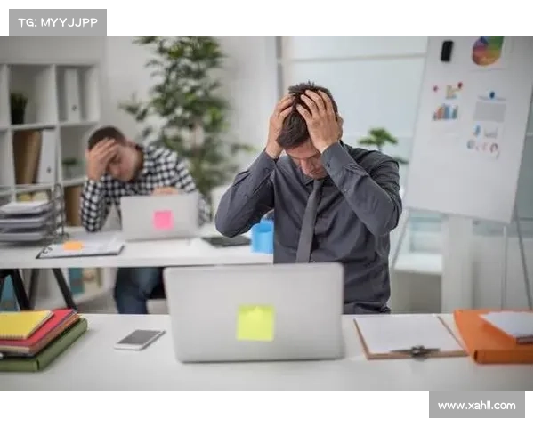 如何在面对联盟第一火力全开时保持冷静并有效应对压力